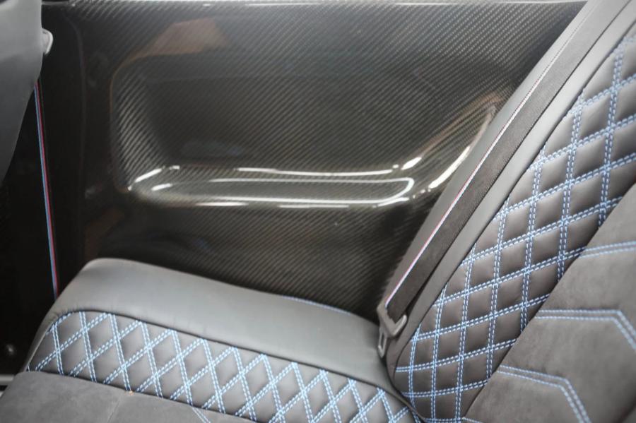 Детали интерьера BMW M3 Coupe (E30) 1988 года  (фото 65 из 118)